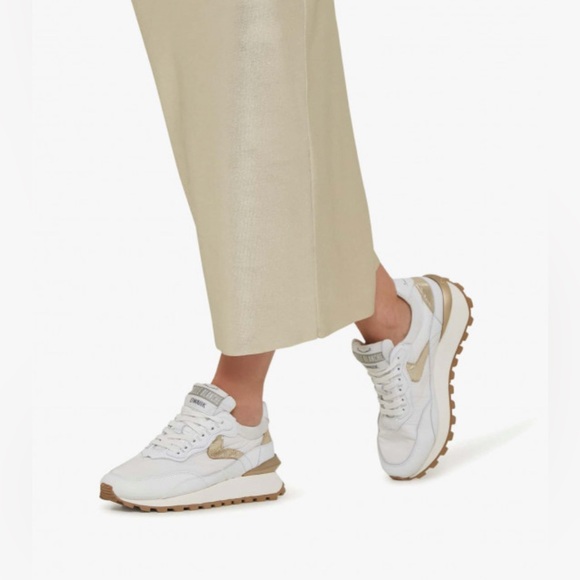VOILE BLANCHE QWARK HYPE WOMAN
Suede Technical Fabric Sneaker White-Platinum - Picture 3 of 16